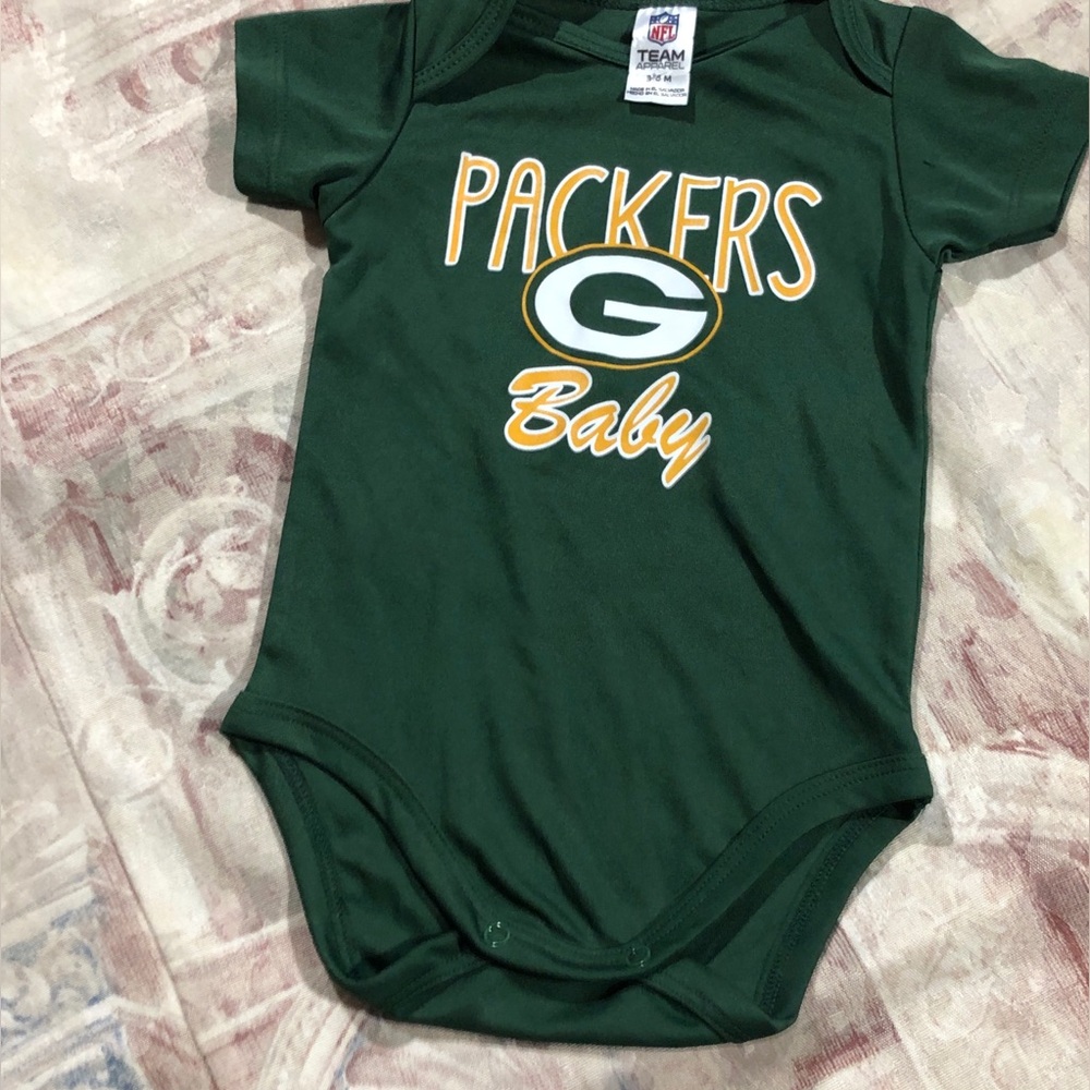 NFL Green Packers Baby Bodysuit with Yellow Logo